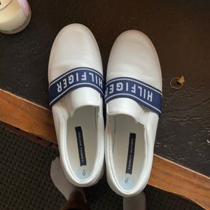 Tommy Hilfiger slip on sneakers